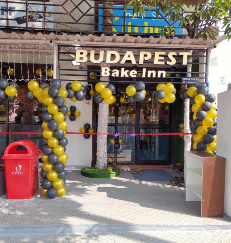 Budapest Bake Inn