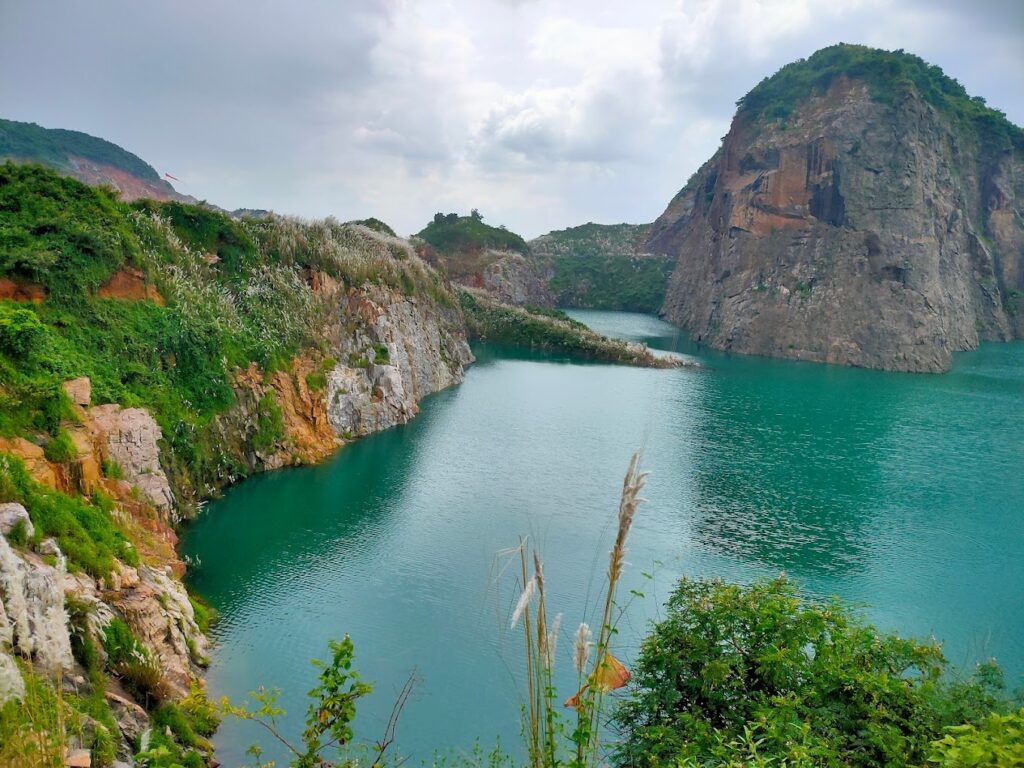 Tapang Lake